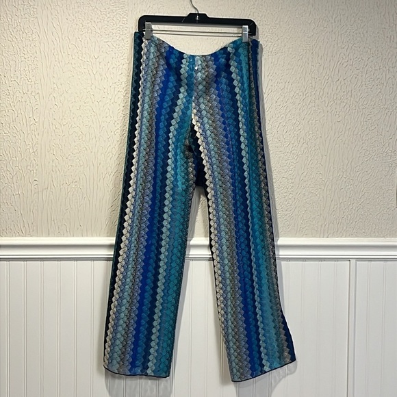 Becca blue crocheted like split leg coverup pants size small - Picture 13 of 16